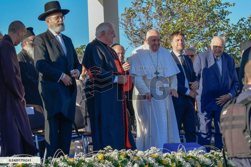 Pope Francis Visits Marseille - Tribute To Sailors And Migrants