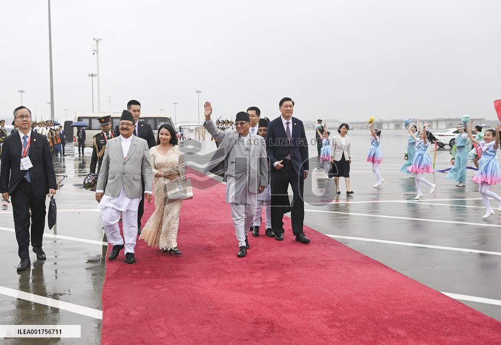 CHINA-ZHEJIANG-HANGZHOU-ASIAN GAMES-NEPALESE PM-ARRIVAL (CN)