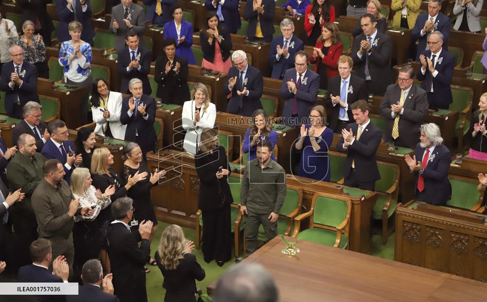 Zelensky Visits Ally Canada