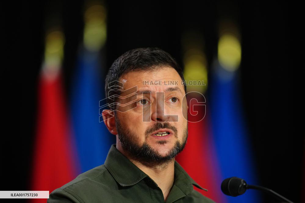 Zelensky Visits Ally Canada