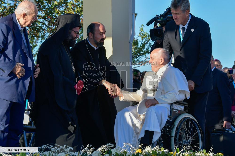 Pope Francis Visits Marseille - Tribute To Sailors And Migrants