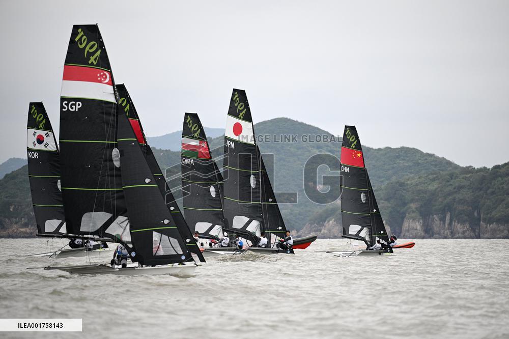 (SP)CHINA-NINGBO-ASIAN GAMES-SAILING-MEN'S SKIFF (CN)