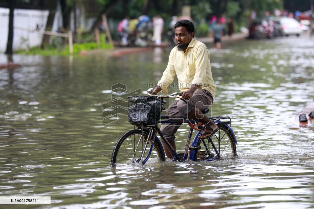 Heavy Rains Trigger Flooding - Dhaka