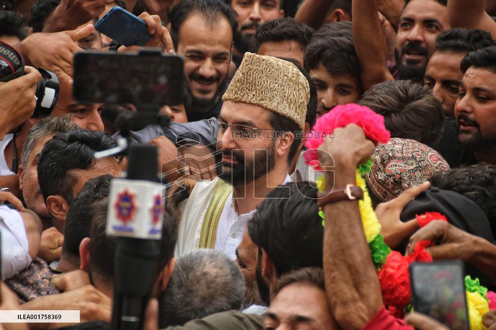 Mirwaiz Umar Farooq Released From House Arrest After 4 Years - India