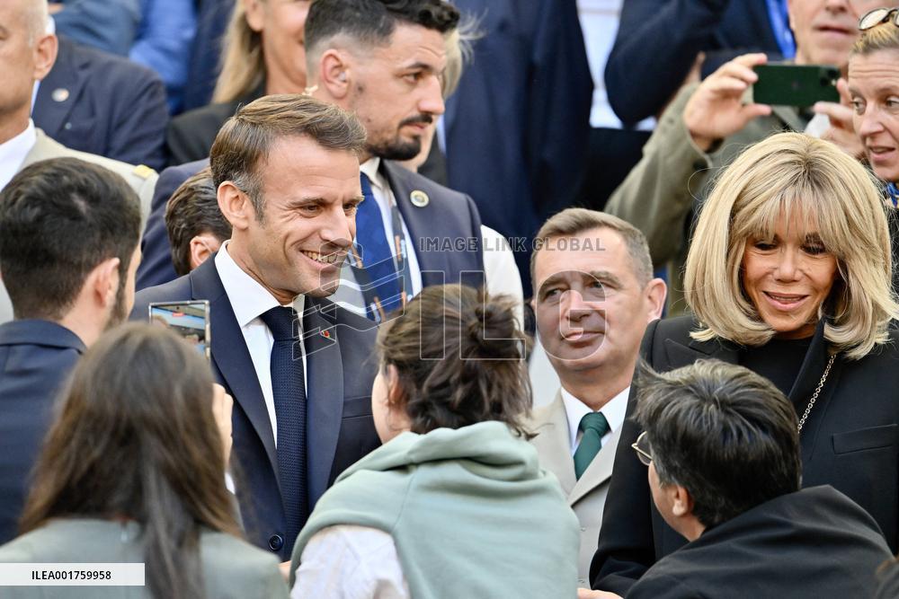 Pope Francis Visits Marseille - Mass At The Velodrome Stadium