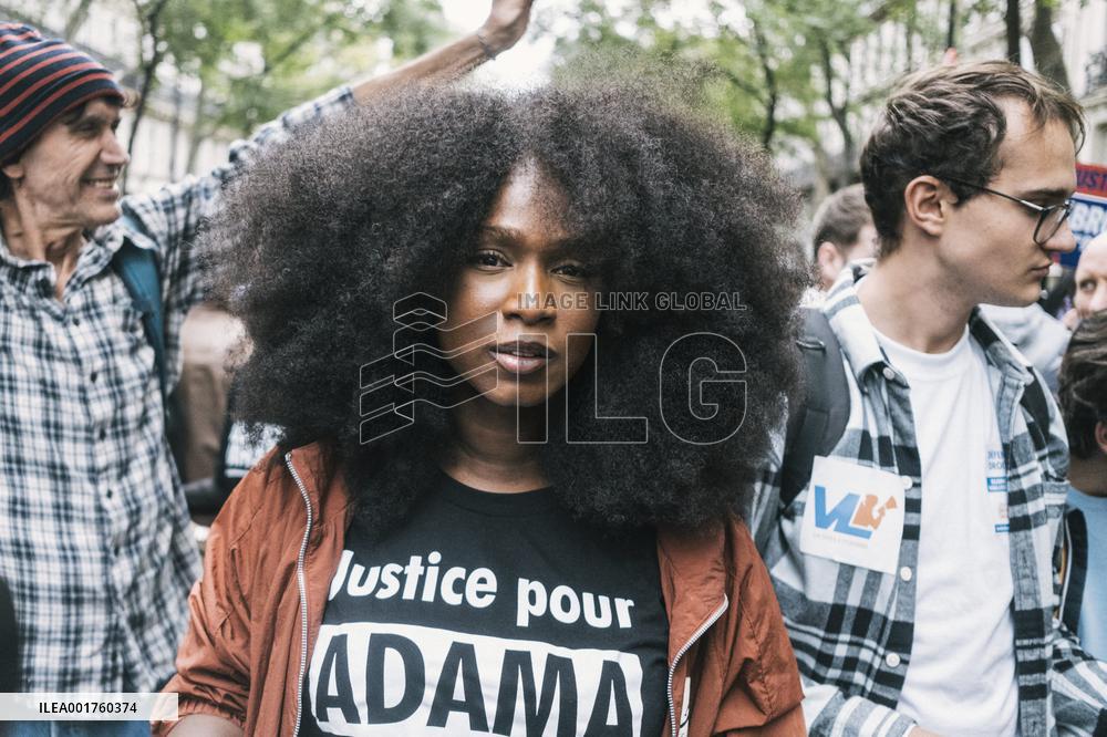 Demonstration " against police violence and systemic racism " - Paris