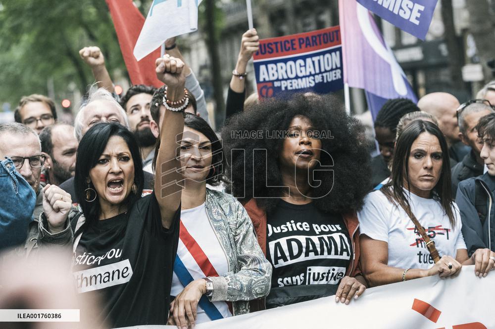 Demonstration " against police violence and systemic racism " - Paris