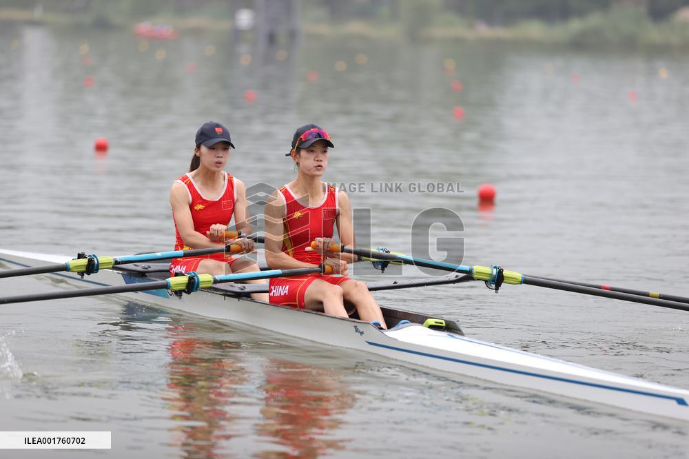 (SP)CHINA-HANGZHOU-ASIAN GAMES-ROWING (CN)
