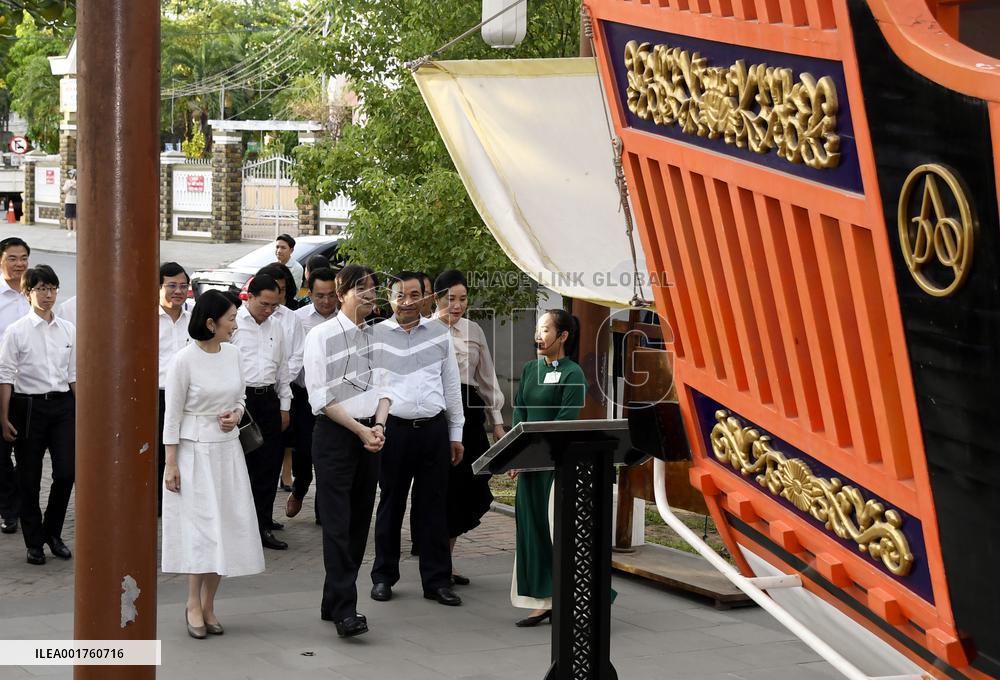 Japan crown prince in Vietnam