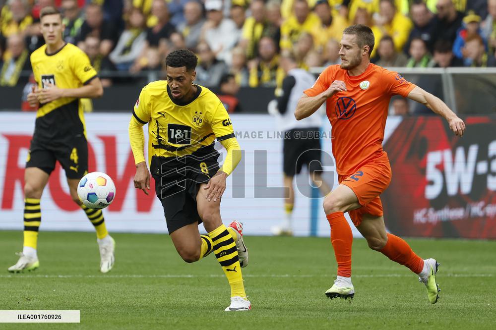 (SP)GERMANY-DORTMUND-FOOTBALL-BUNDESLIGA-DORTMUND VS WOLFSBURG