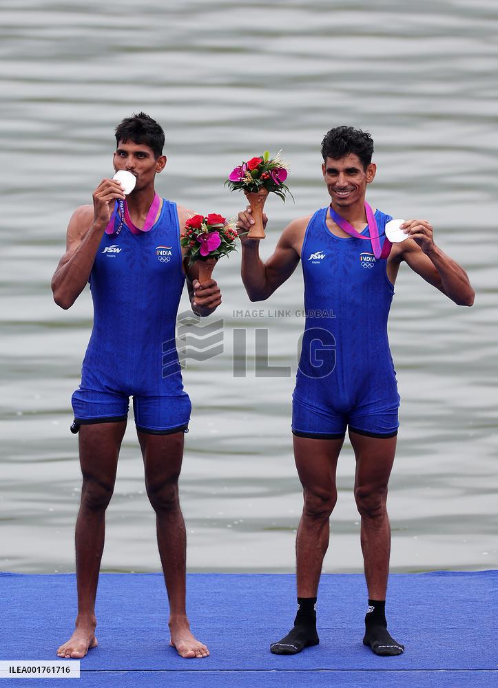 (SP)CHINA-HANGZHOU-ASIAN GAMES-ROWING (CN)