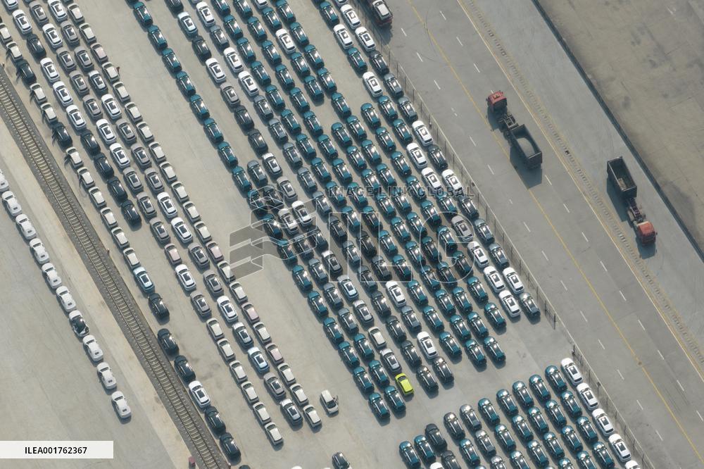 CHINA-SHAANXI-XI'AN-BRI-FREIGHT TRAIN-INT'L PORT (CN)