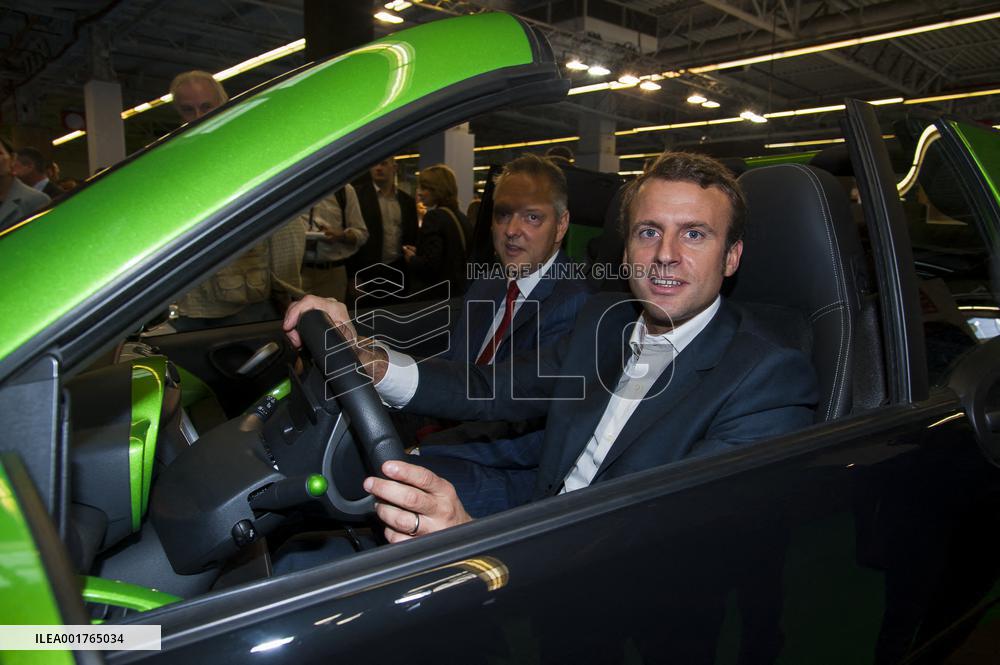 Macron Loves Wheels