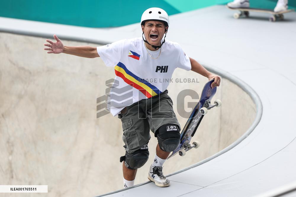 (SP)CHINA-HANGZHOU-ASIAN GAMES-SKATEBOARDING (CN)