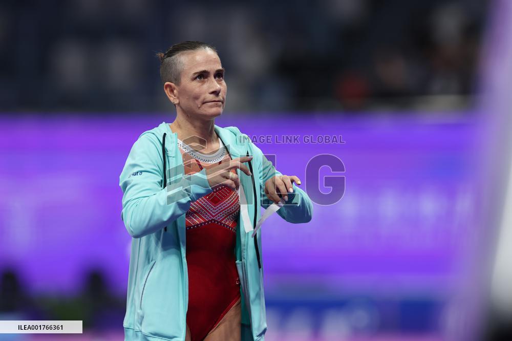 (SP)CHINA-HANGZHOU-ASIAN GAMES-ARTISTIC GYMNASTICS(CN)