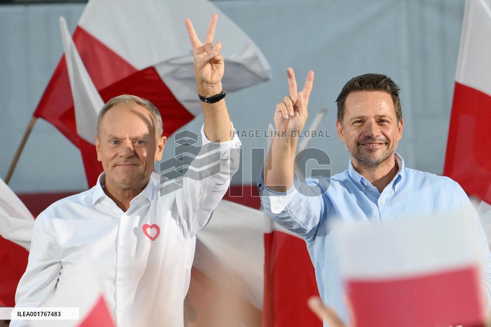 Donald Tusk Campaigns - Poland