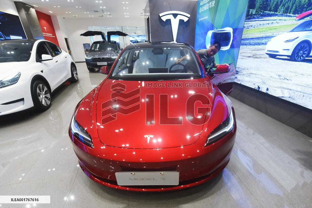 Tesla Model 3+ on Sale in Hangzhou