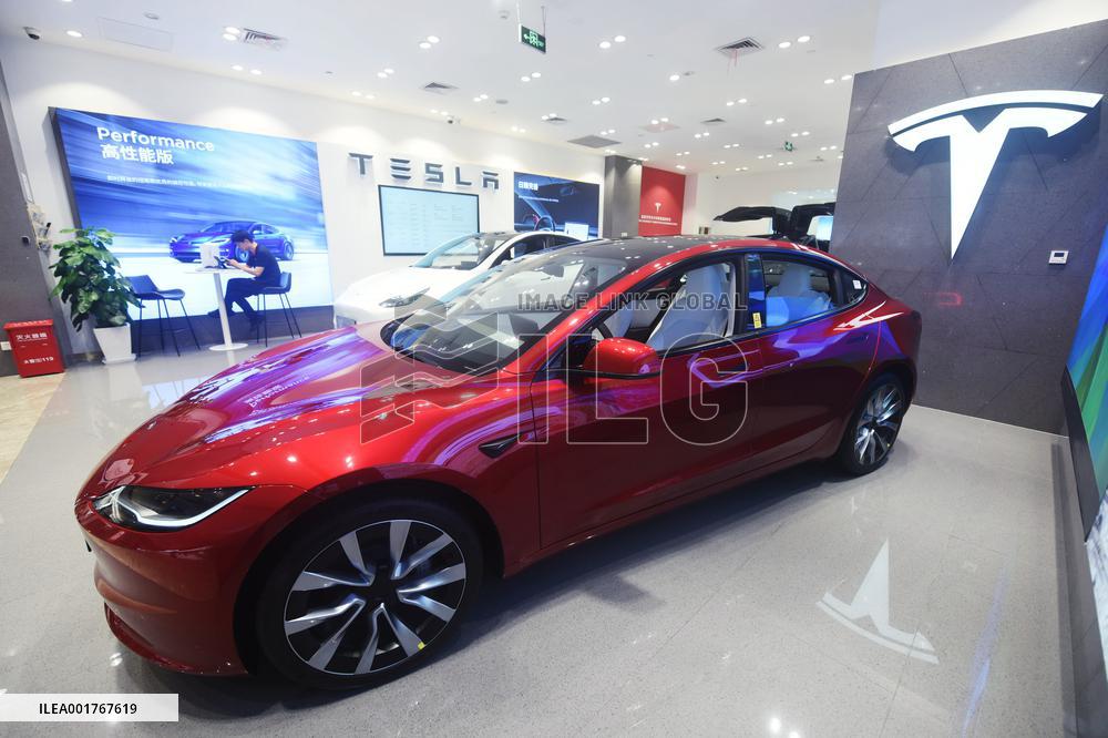 Tesla Model 3+ on Sale in Hangzhou
