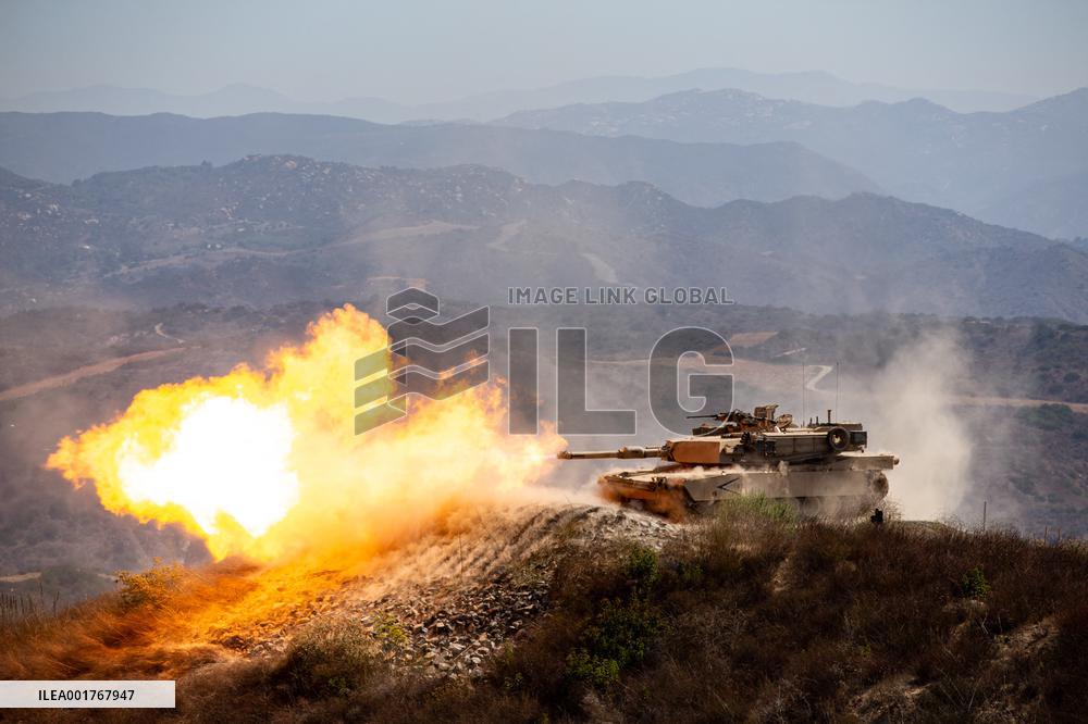 U.S. Abrams Tanks Reach Ukraine