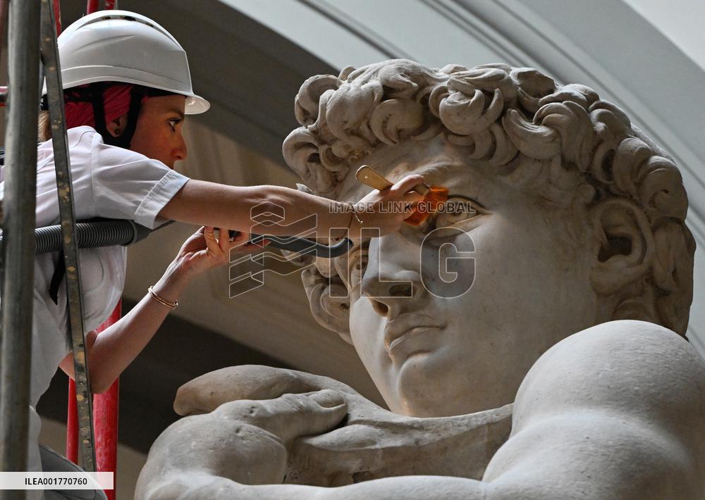Michelangelo's Statue Of David Gets Clean-Up - Florence