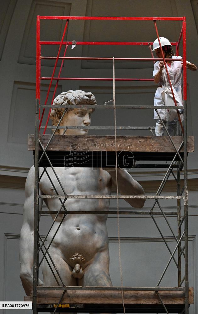 Michelangelo's Statue Of David Gets Clean-Up - Florence