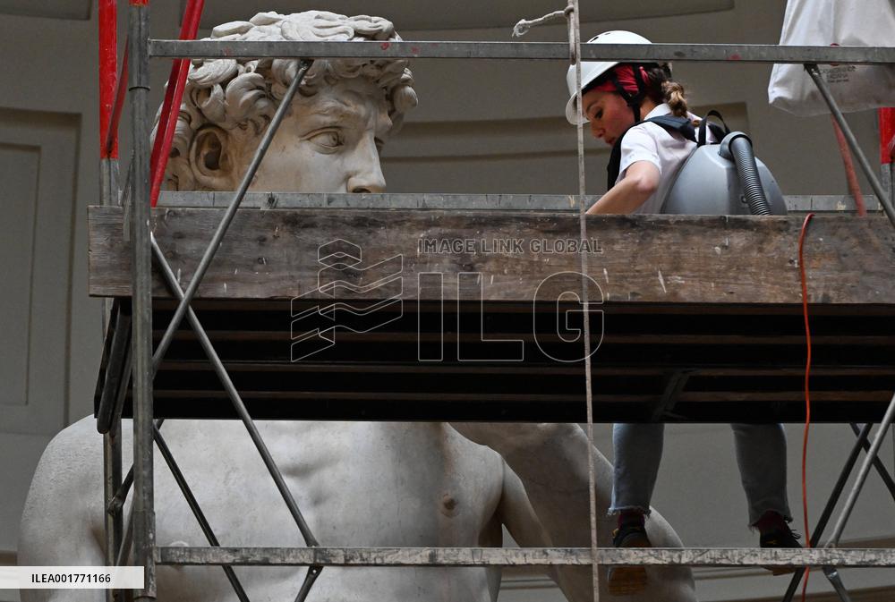 Michelangelo's Statue Of David Gets Clean-Up - Florence