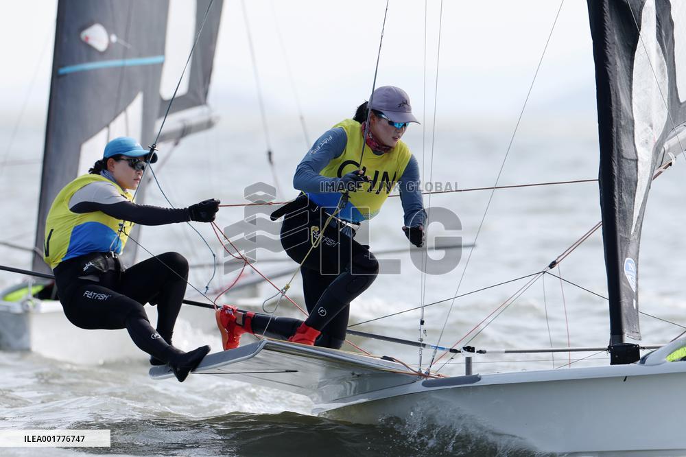 (SP)CHINA-NINGBO-ASIAN GAMES-SAILING-WOMEN'S SKIFF (CN)