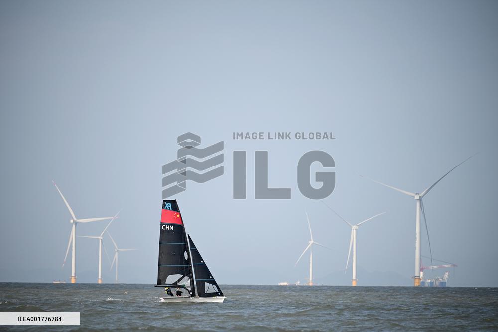 (SP)CHINA-NINGBO-ASIAN GAMES-SAILING-WOMEN'S SKIFF (CN)