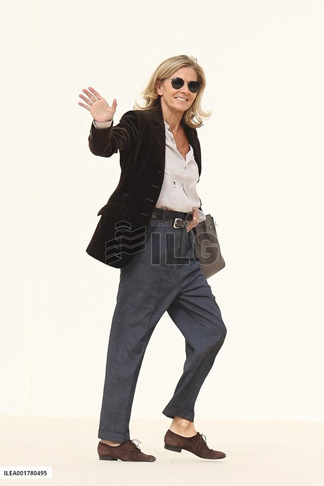 PFW - Christian Dior Womenswear Spring/Summer 2024 - Arrivals NB