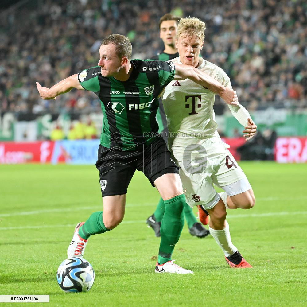 (SP)GERMANY-MUENSTER-FOOTBALL-GERMAN CUP-PREUSSEN MUENSTER VS BAYERN MUNICH