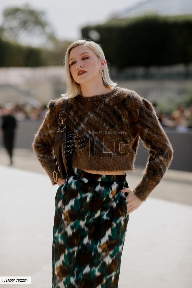 PFW - Dior Street Style
