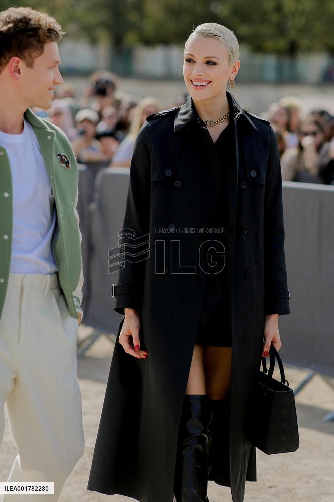 PFW - Dior Street Style