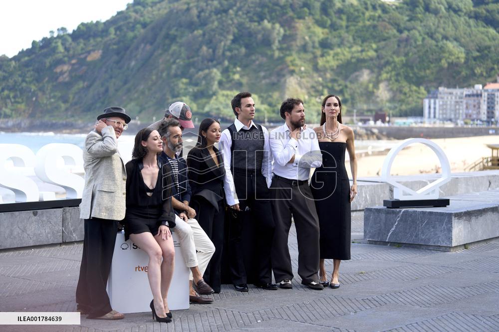 San Sebastian - Camino Superstar Photocall