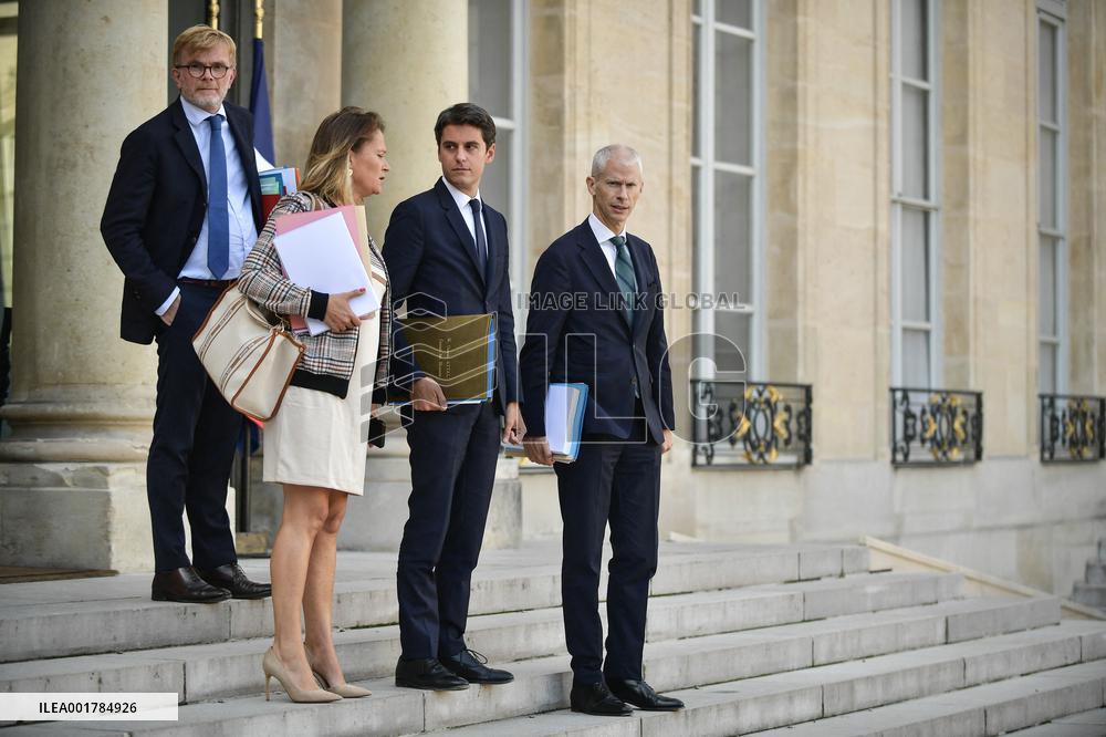 Ministers Council - Paris