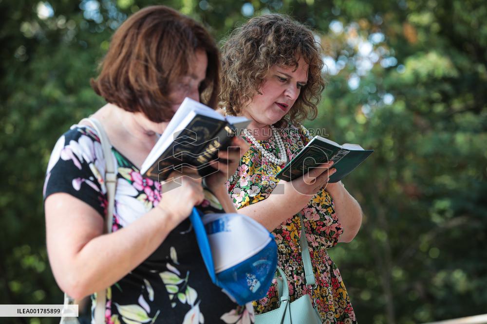 Memorial for Jews killed in 1941 mass shootings in Kyiv
