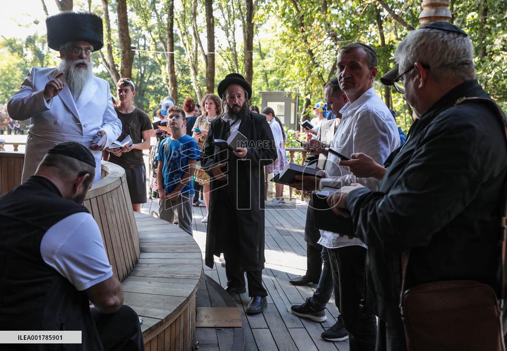 Memorial for Jews killed in 1941 mass shootings in Kyiv