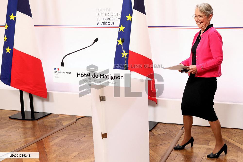 Press conference to present a plan aim at tackling bullying at school at Matignon