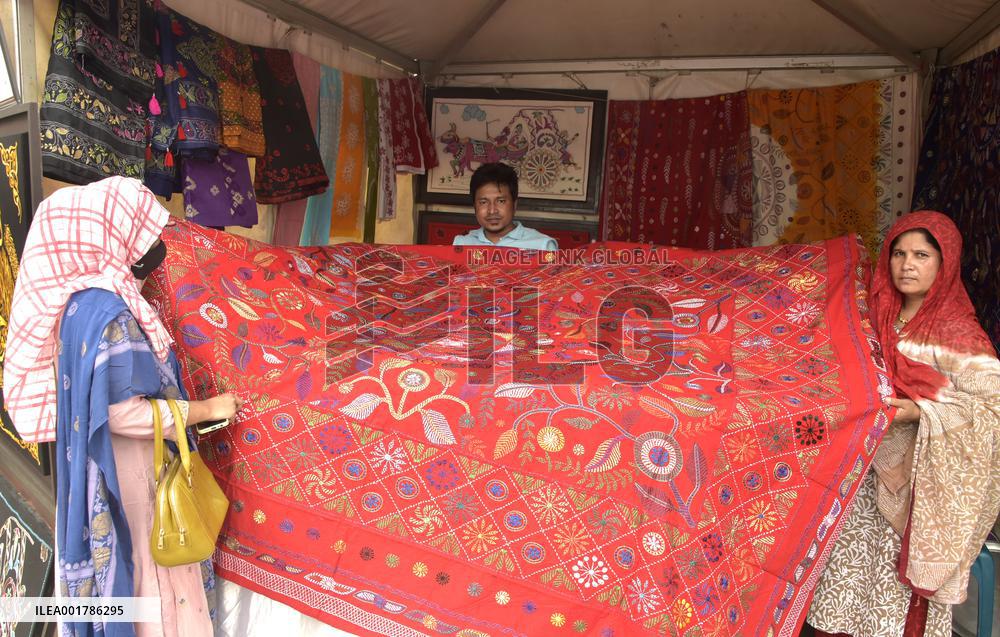 BANGLADESH-DHAKA-TOURISM FAIR