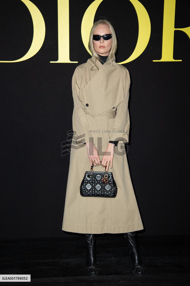 PFW Dior Photocall 2