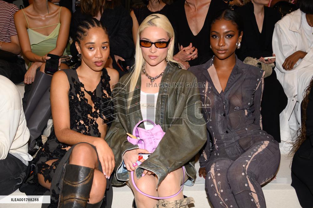 PFW - Acne Studios Front Row