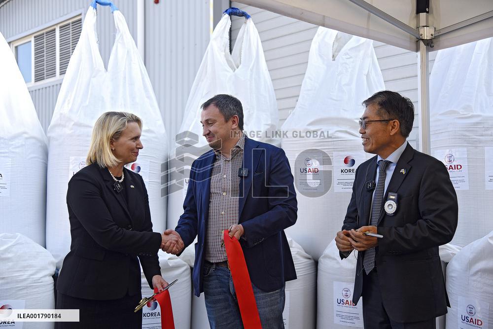 Launch of fertilizer distribution campaign from USAID AGRO Program in Kyiv