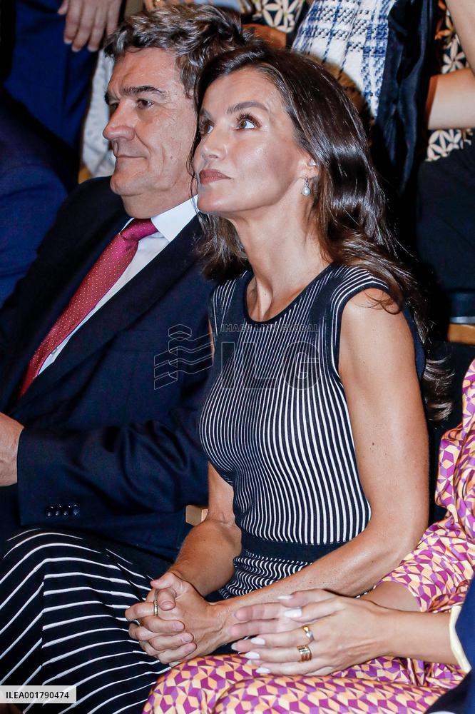 Queen Letizia At The Congress About Sexual Exploitation - Malaga