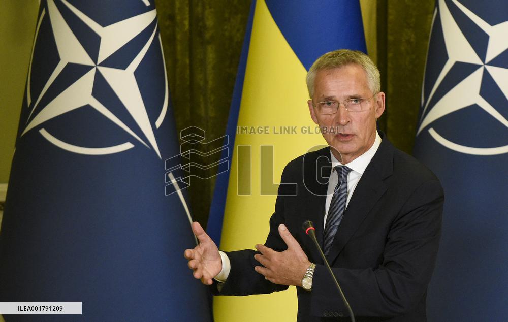 Ukrainian President and NATO Secretary General meet press in Kyiv
