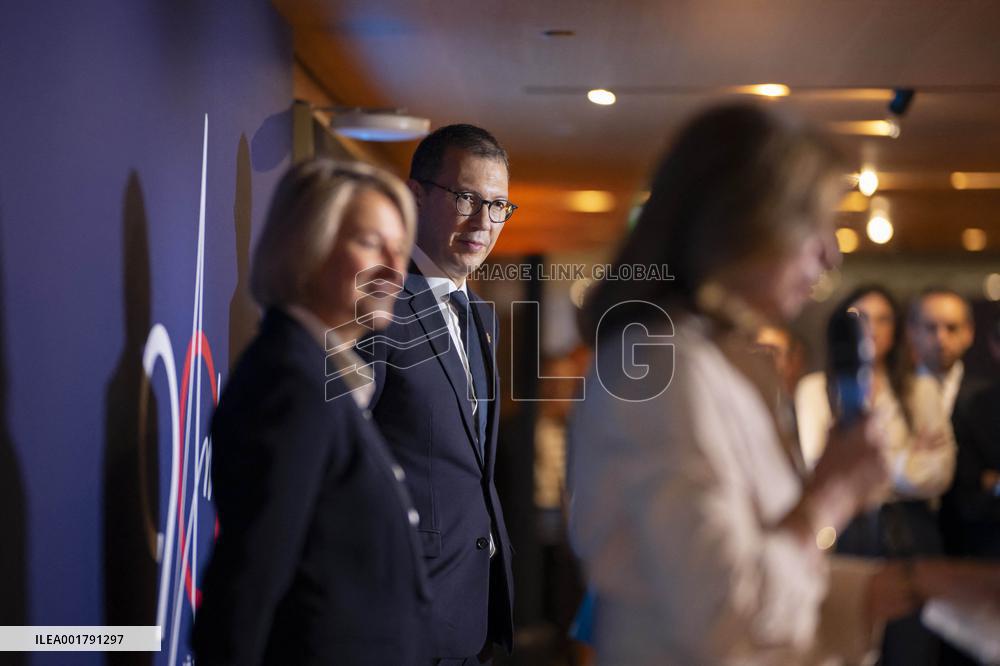 90th Anniversary Of Air France At The Galeries Lafayette - Paris