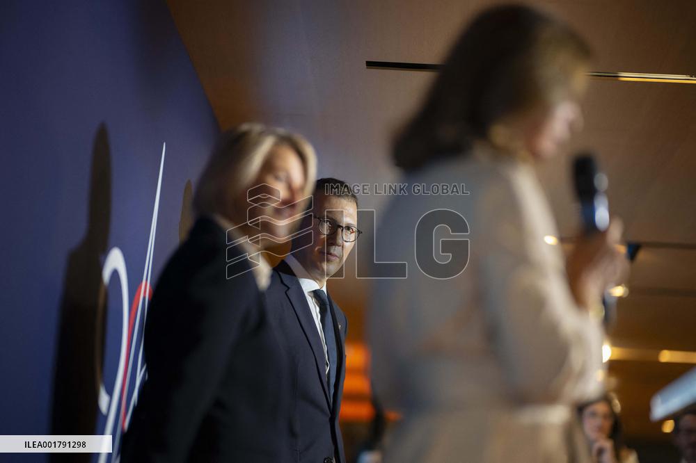 90th Anniversary Of Air France At The Galeries Lafayette - Paris