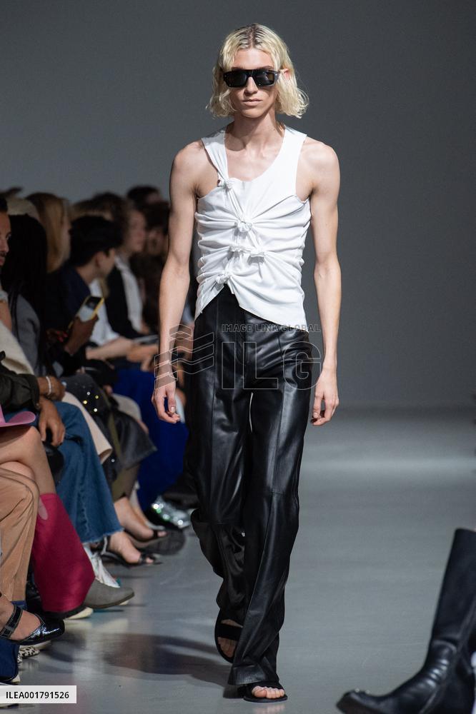 PFW Gauchere Runway