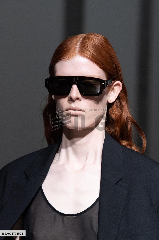 PFW Gauchere Runway