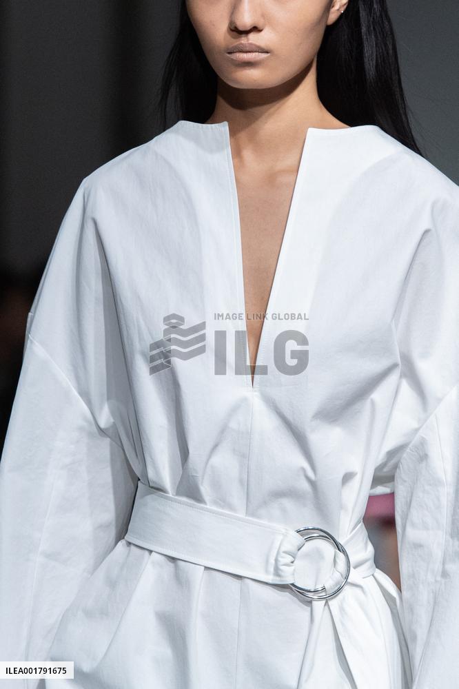 PFW Gauchere Runway