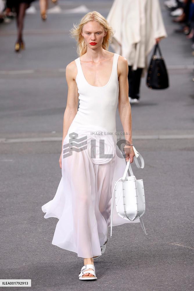 FRANCE-PARIS-FASHION WEEK-CHLOE