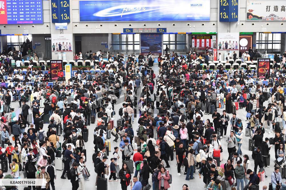 Tourists Line Up at Changchun Railway Station in Changchun